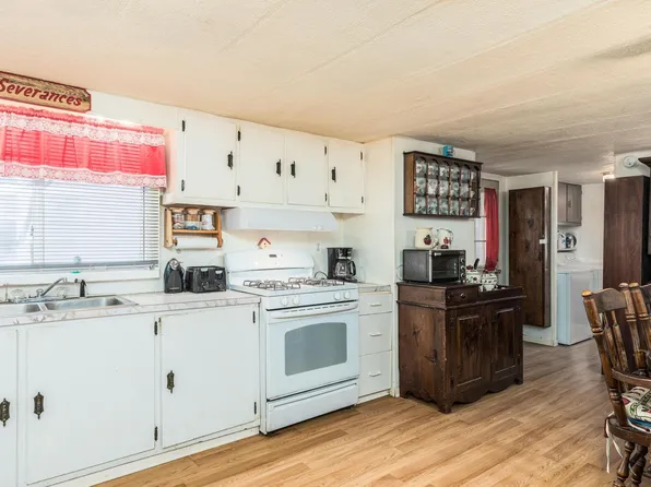 47 Adams Park, Rye, NH 03870