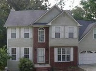 5363 Forest Ridge Dr, Loganville, GA 30052