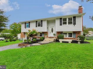5 Brucetown Ct, Catonsville, MD 21228