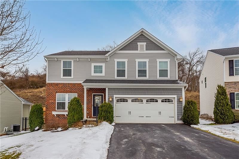 1st image of 229 Heritage Dr