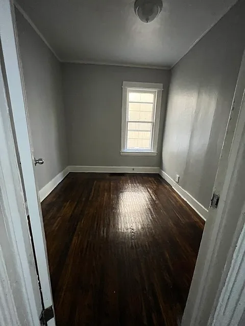 62 Miller St - Dn — Photo 3