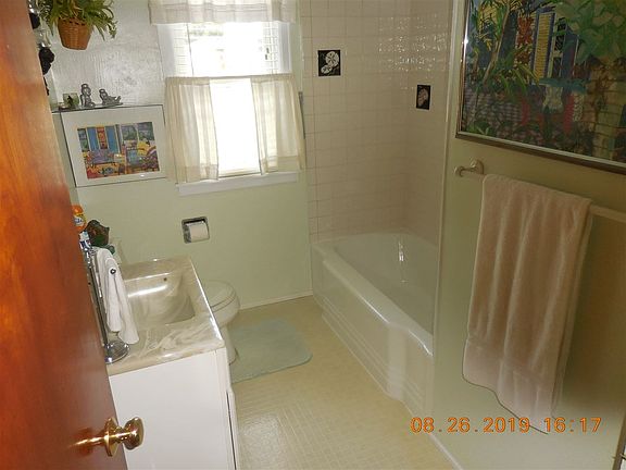 4th image of 4321 Sovereign Blvd
