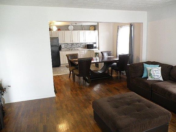 4th image of 147 Winding Way Dr