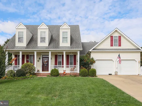 128 Trunk Dr, Stephens City, VA 22655