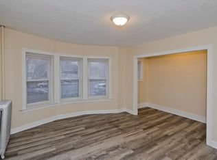 242 Fort Pleasant Ave, Springfield, MA 01108