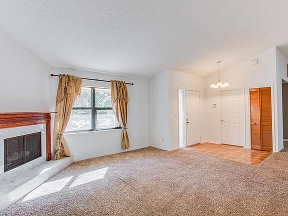 2nd image of 9005 Chapman Oak Ct