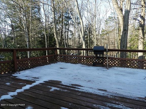 4th image of 9487 Juniper Dr