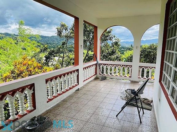 3rd image of 10 Bo Salto Abajo Ctr