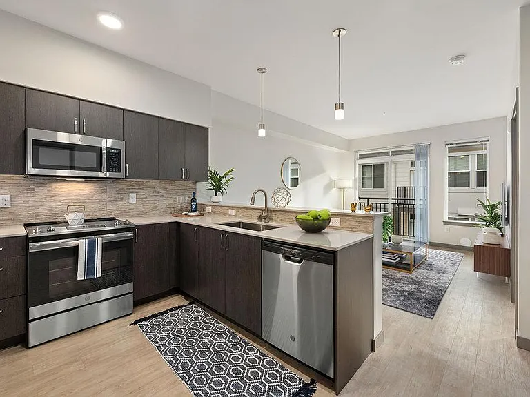 Edge Apartments — Photo 19