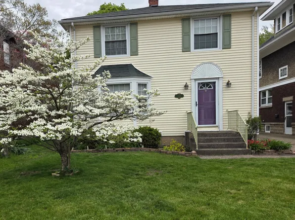 609 Lincoln Ave, Erie, PA 16505