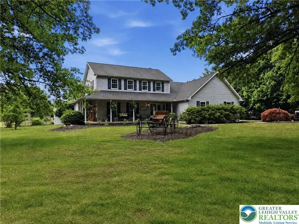 890 Lahr Rd, Nazareth, PA 18064