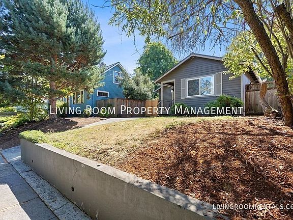 4th image of 1318 NE Rosa Parks Way