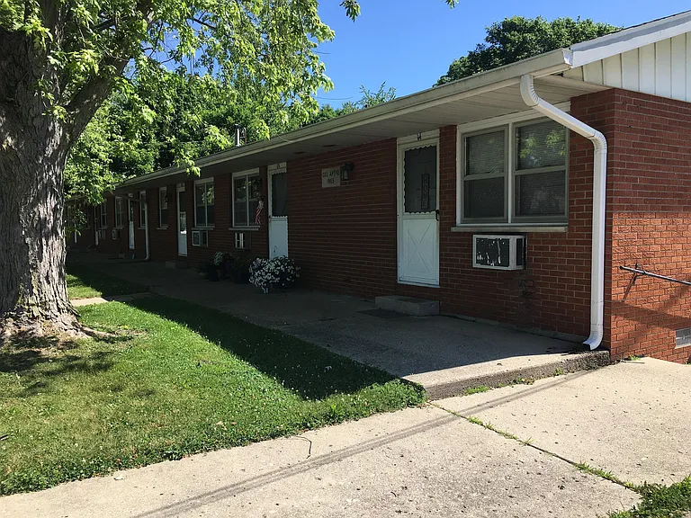 621 N Water St — Photo 1