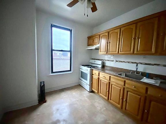 4th image of 1028 66th St APT 3F