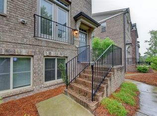 5516 Cameron Parc Dr, Johns Creek, GA 30022