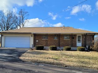 10246 Lackland Rd, Saint Louis, MO 63114