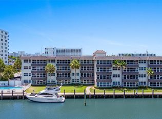 3121 NE 51st St APT 303E, Fort Lauderdale, FL 33308