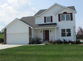 8730 Sunset Trl, Waterford, PA 16441