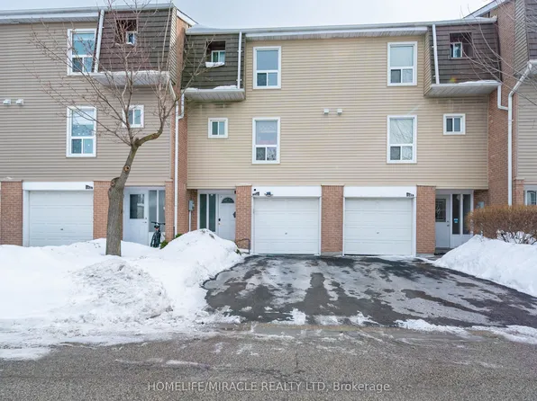 150 Enderby Cres Unit 150, Brampton, ON L6T 4C7