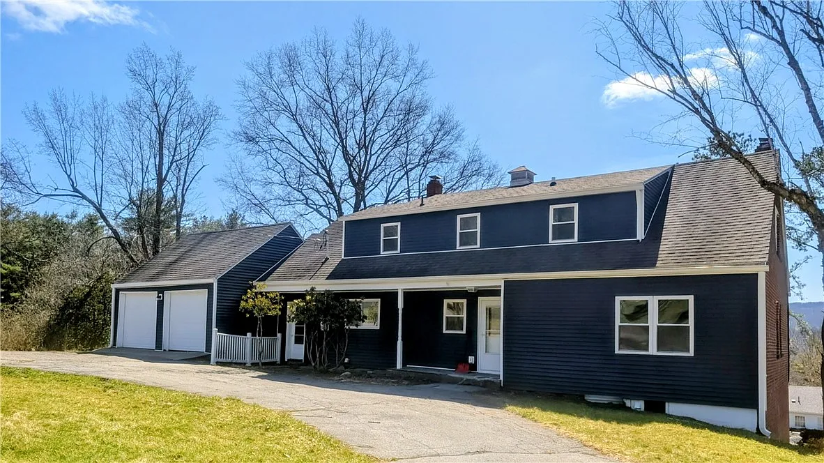 1729 Pinnacle Rd photo 1