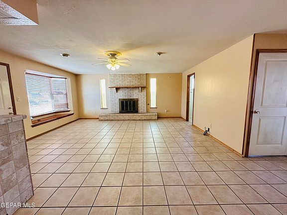 5th image of 7837 Jersey St
