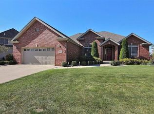 1160 Mary Ellen Ct, Crown Point, IN 46307