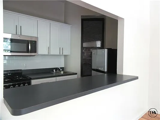 Rented by DSA Realty | media 24