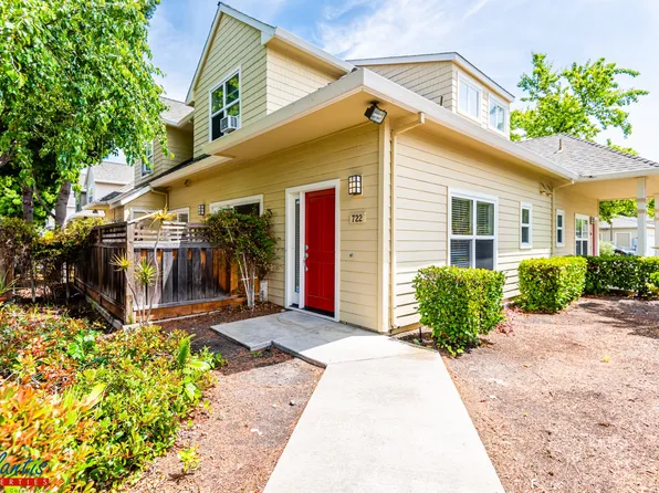 722 Cottage Ct, Mountain View, CA 94043