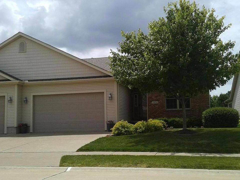 1st image of 2859 Villa Ct