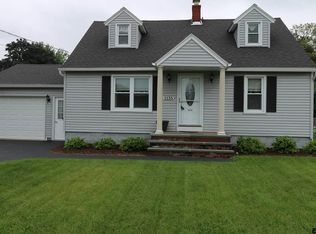 1135 Fort Hunter Rd, Schenectady, NY 12303