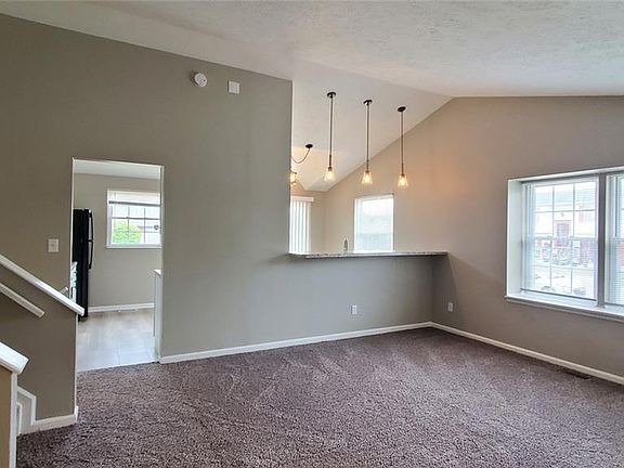 4th image of 11404 E Dunshire Dr