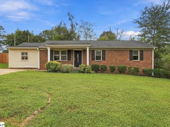 9 Alpha Dr, Greenville, SC 29605