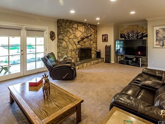 5th image of 10339 Siesta Dr