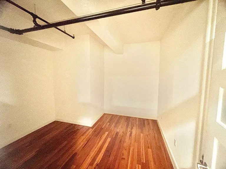 426 Granby St #2B — Photo 4