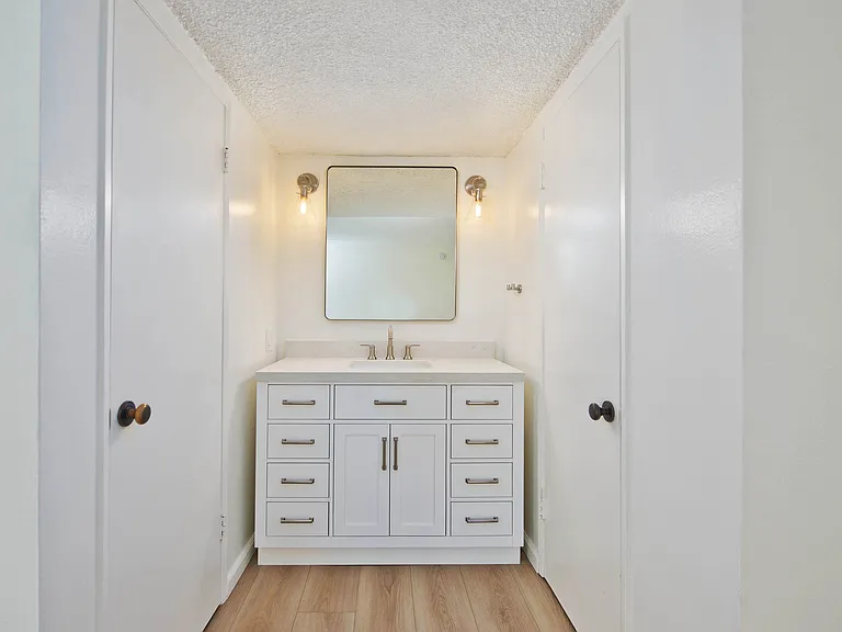3407 Ocean Front Walk #B — Photo 21