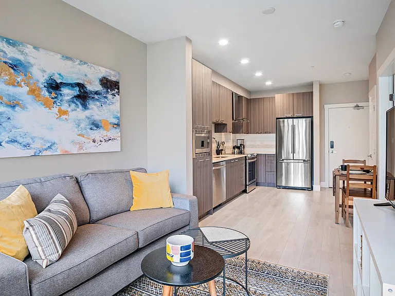 4690 Hawk Ln #215 — Photo 3