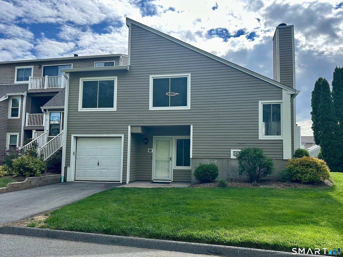 Building Photo - 629 Longfellow Dr #629