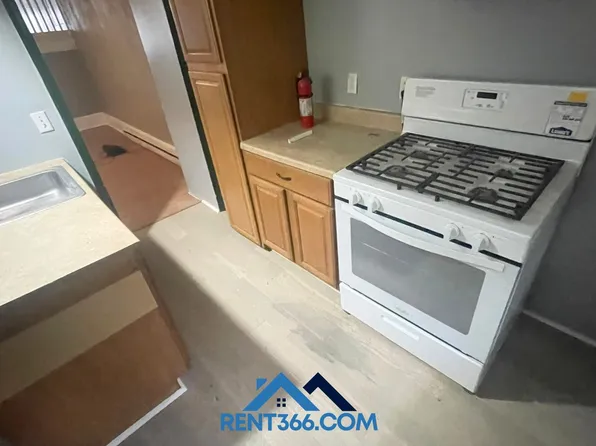 (undisclosed Address), Pottsville, PA 17901