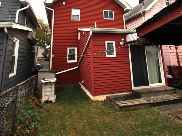 425 Davis Avenue image 19 of 22