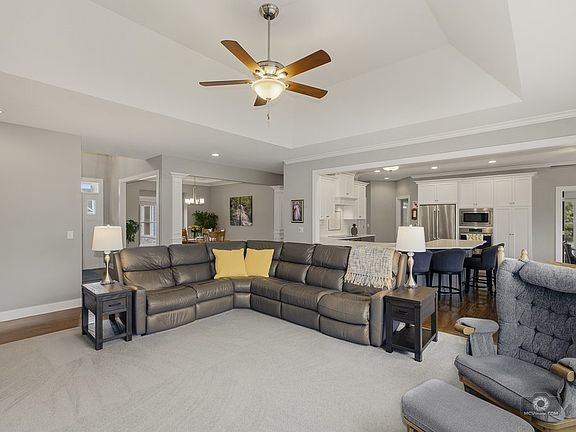 5th image of 25204 W Indian Boundary Ct