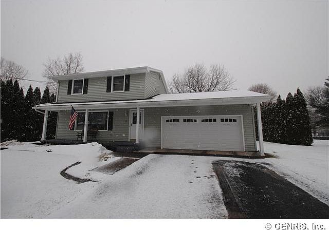 1st image of 11 Meadowview Dr