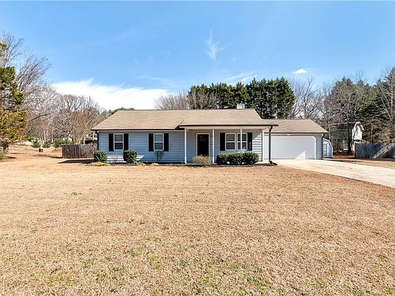 3rd image of 486 Glen Terrace Rd