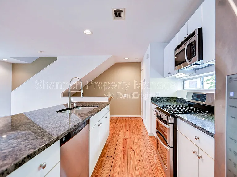 822 Ruthven St — Photo 5