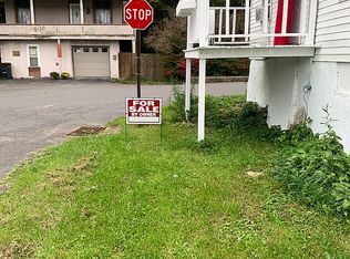 1501 W Wood St, Coal Township, PA 17866