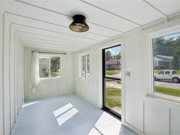 823 S Tremont Ave, Ottawa, KS 66067