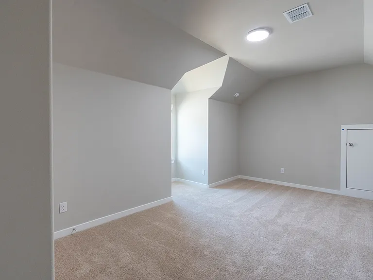712 Melody Hill Dr — Photo 11