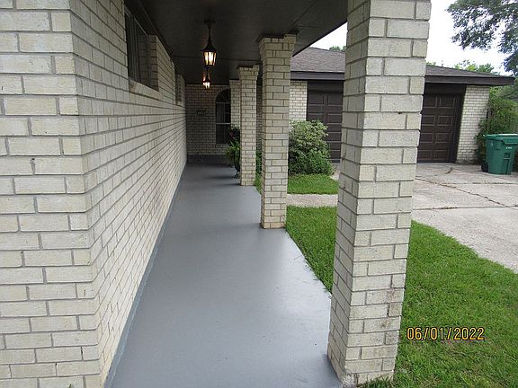 2nd image of 118 Bienville Dr