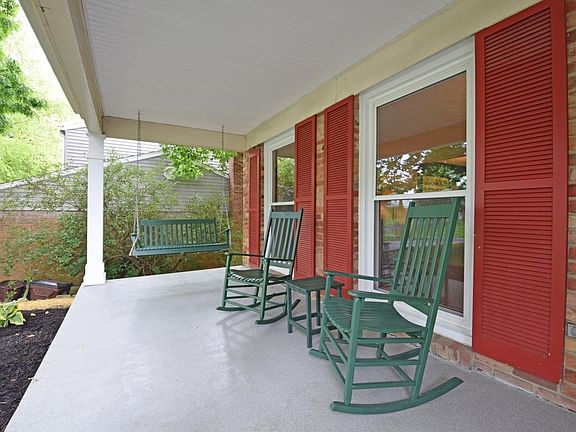 4th image of 5646 Shady Hollow Ln