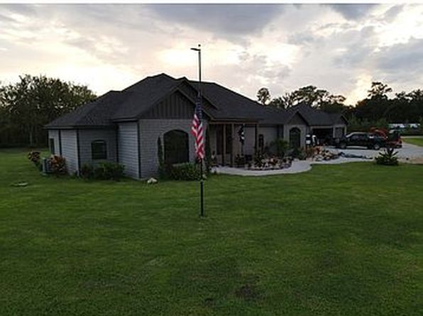 3601 Happy Life Ln