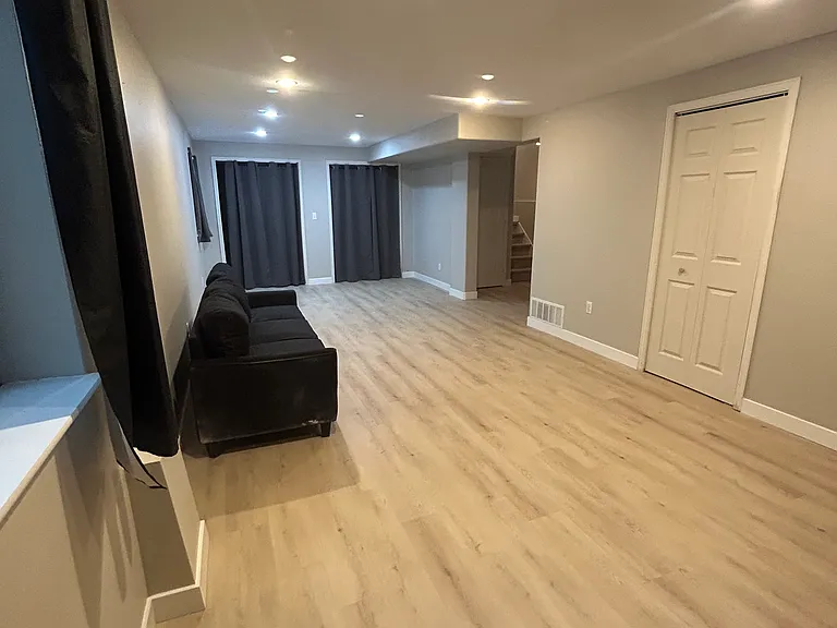 1325 N Ford St — Photo 50